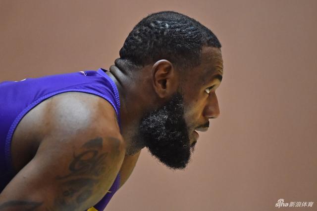 亚运会-中国女篮胜印度 3战全胜小组第一出线