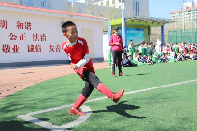 邹雨宸14+6北控6人上双大胜青岛 杰曼空砍50分